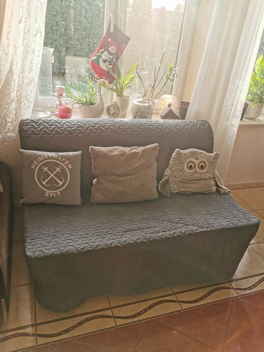 Łózko, sofa rozkładana z materacem Ikea
