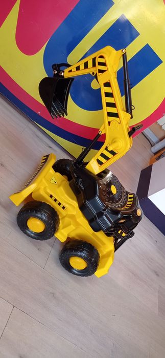 Obrotowa koparka nowa idealna na prezent