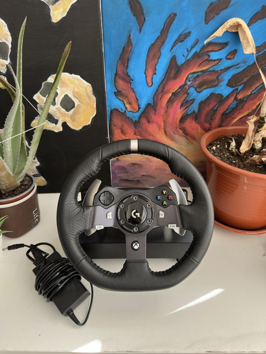 Logitech G920 + 2 Sticks