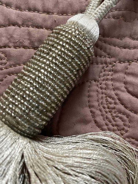 підхопи для штор з кистями