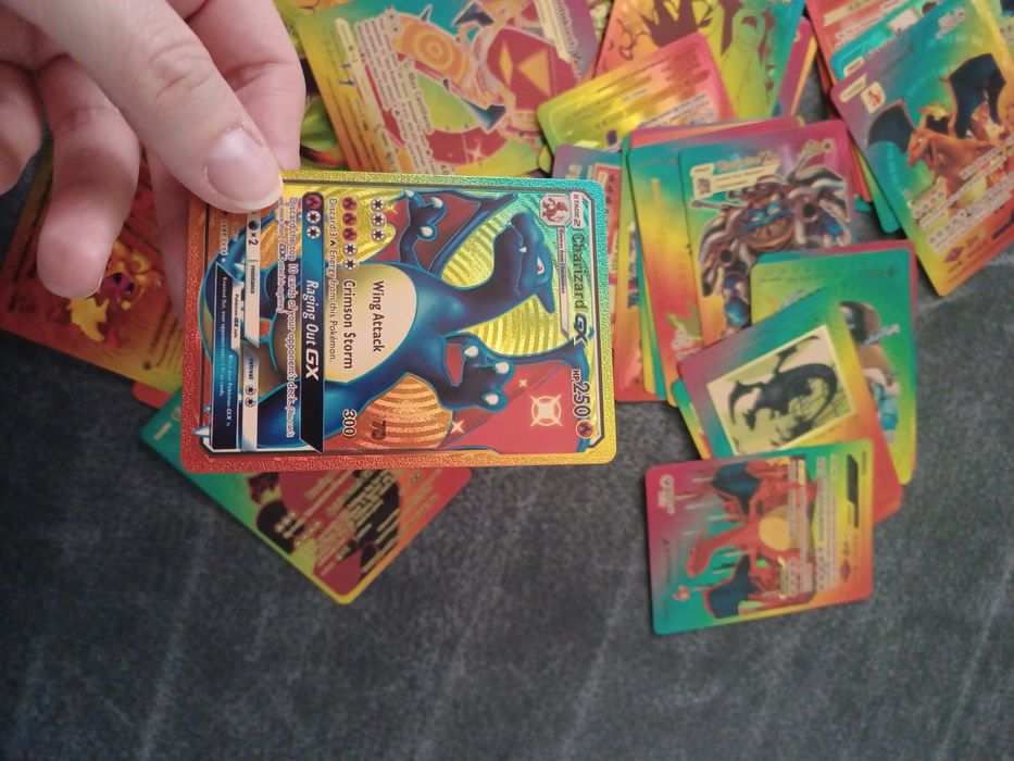 Tęczowe karty pokemon