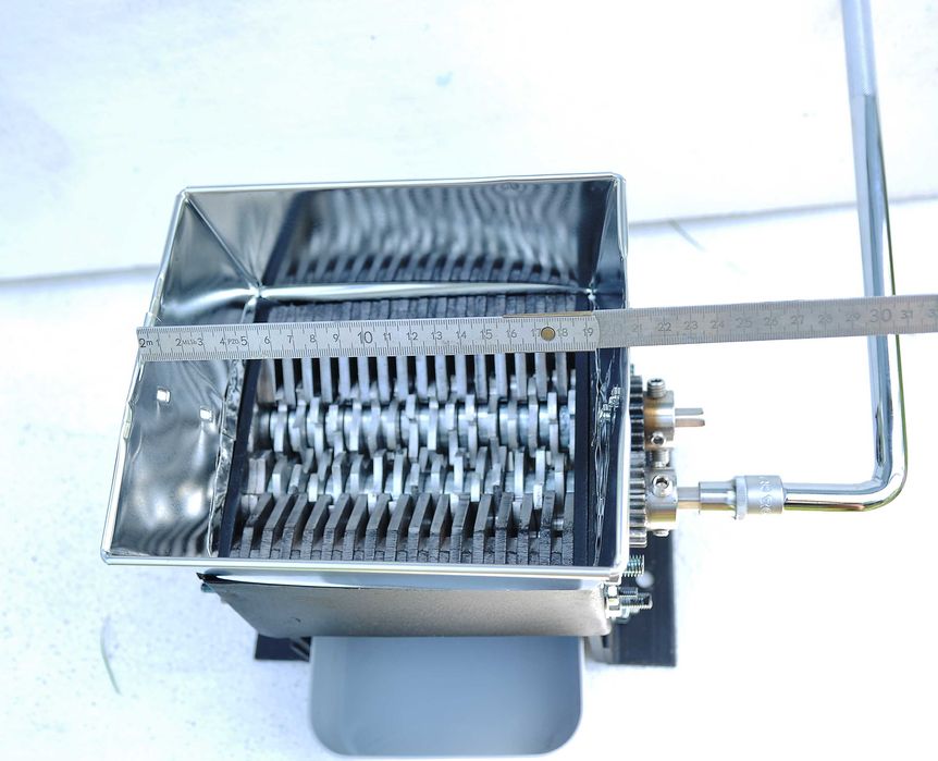 shredder dwuwałowy SUM ST-160, rozdrabniacz, młynek, kruszarka