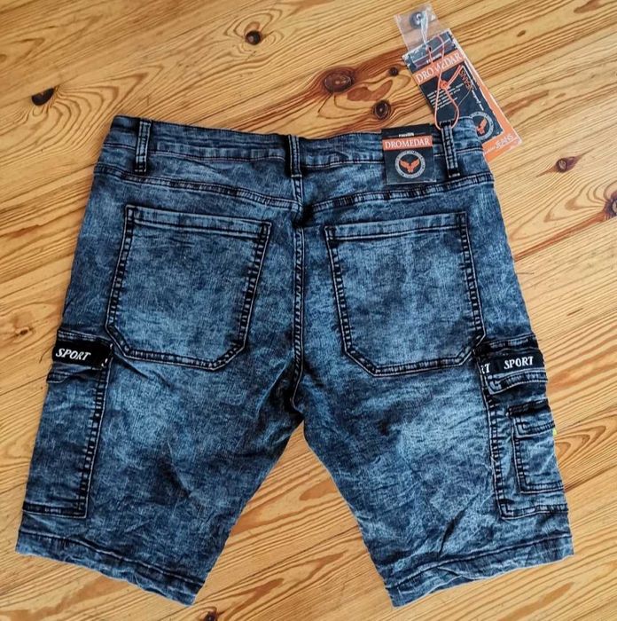 Spodnie męskie. Nowe