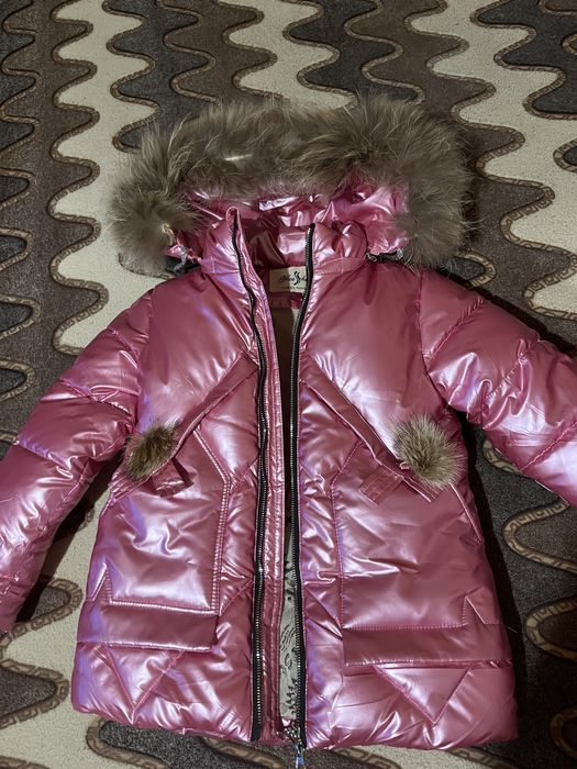 Курточка для дівчинки 116р