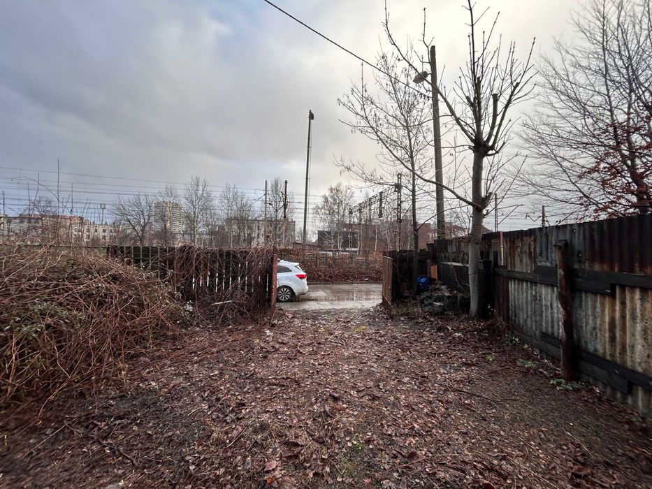 REZERWACJA Garaż i blaszak na działce ok.210 m² - Katowice, Równoległa (umowa dzierżawy od miasta) - - Widok 3