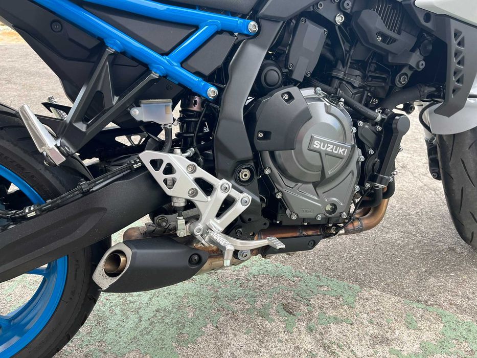 Suzuki GSX-8S (5.080 km) – Como Nova