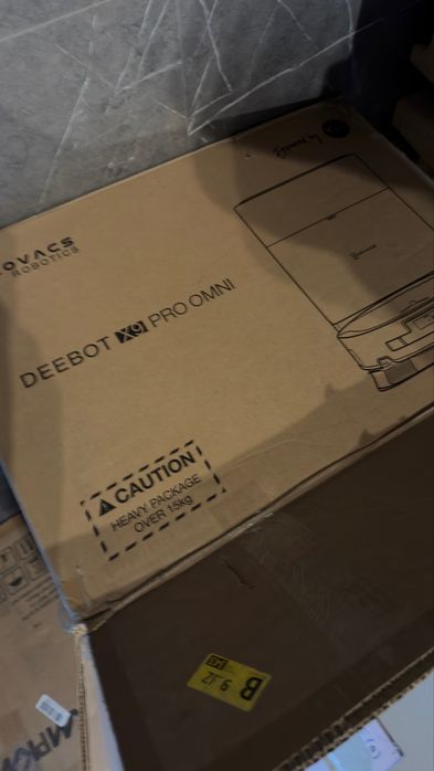 Robot sprzątający czarny Ecovacs Deebot X9 Pro omni