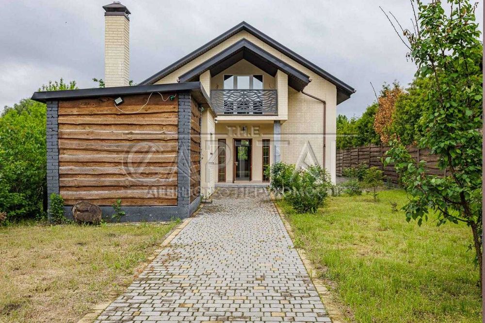 Продаж будинку в Підгірцях