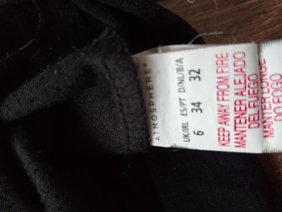 Bluzka czarna rękaw 3/4 XS/S 34/36