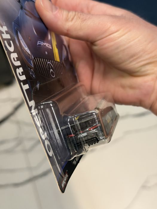 Hot Wheels Premium ’16 Mercedes AMG GT3 Open Track mega model z 2019