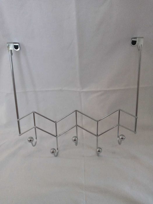 Вешалка для одежды из нержавейки новая