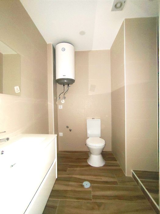 Vendo apartamento T1 + arrumos
