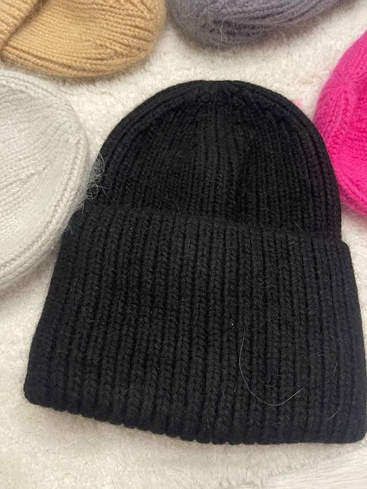 Тепла в’язана шапка ангора 60% з підкладкою, подвійна.  Жіноча шапка