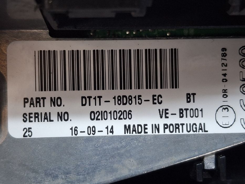 Rádio / auto-rádio FORD Transit Connect II (V408)
