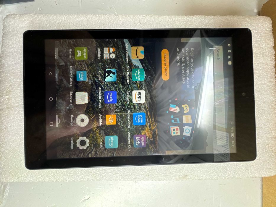 Планшет Amazon Fire HD 8 7th Generation 16GB WiFi