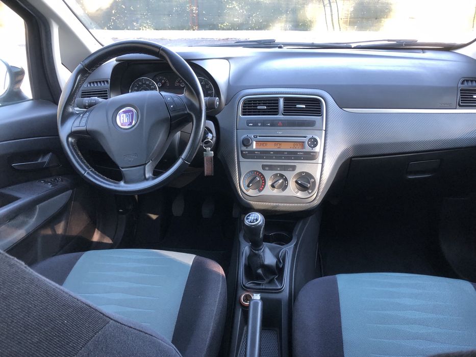 Fiat grand punto poucos klm
