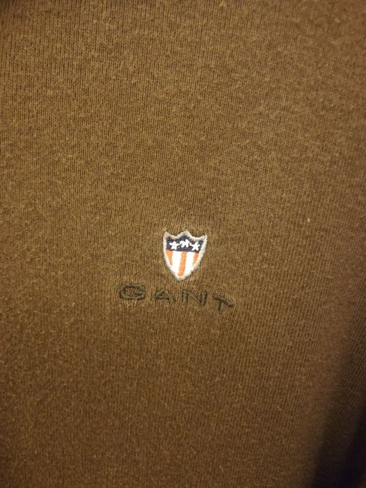 Polo GANT castanho e azul