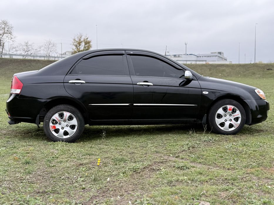Kia Cerato 1.6 газ бензин 2007г