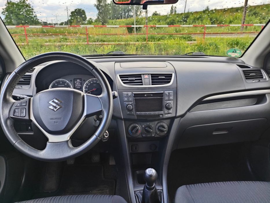 Samochoód/ Auto Suzuki Swift 1.3 diesel, 5 osobowe
