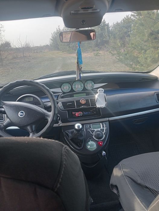 Фіат уліс2 2002р