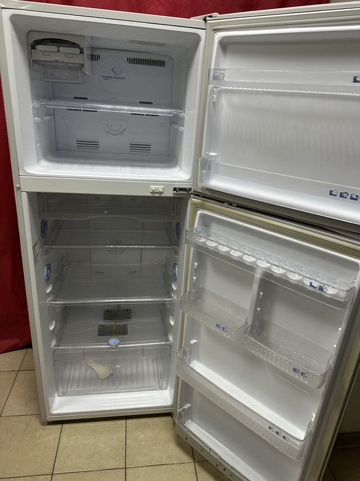 Холодильник Samsung No Frost