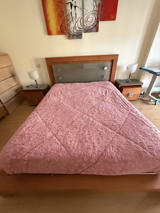 Cama de casal 1,60 x 1,90