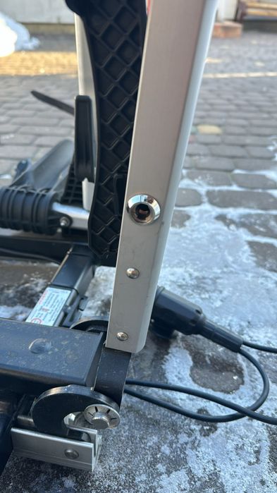 Кріплення для велосипедів Uebler X22-VW