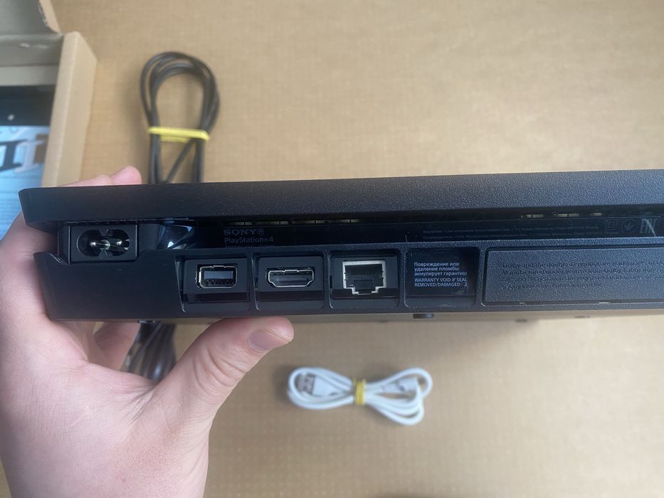 SonyPlayStation 4 slim/PS4 slim 1Tb