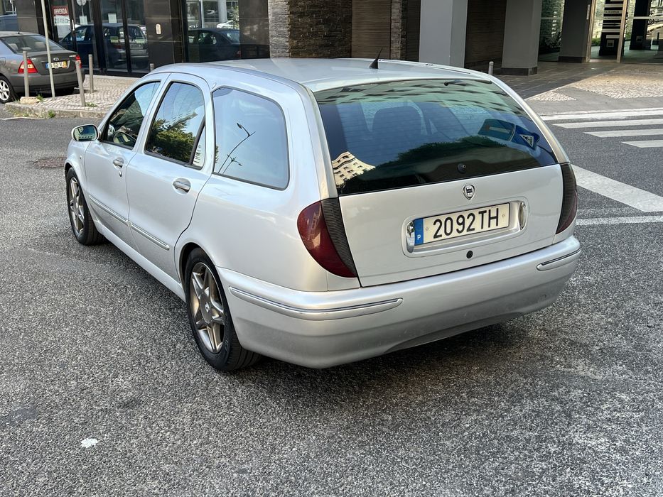 Lancia Lybra 1.9 JTD 115cv Nacional Bom Estado 2002/07 foto 3
