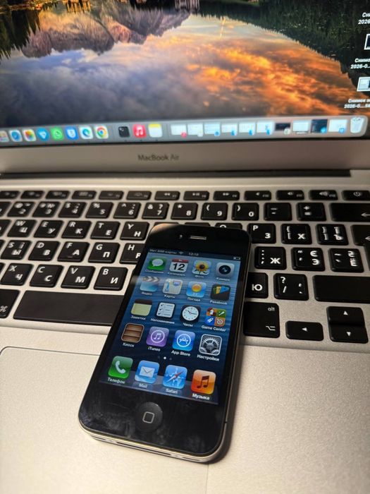 iOS 6! iPhone 4S 16 Gb на iOS 6