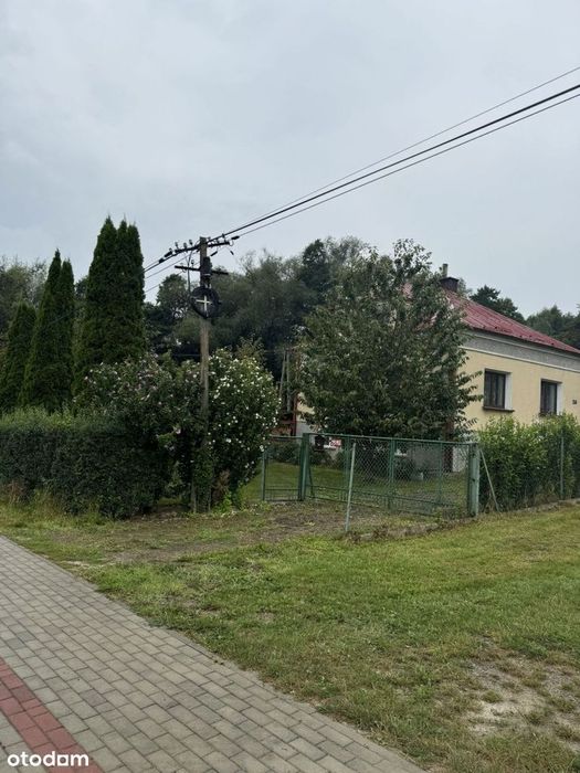Dom na 44 ar działce w Kielnarowej