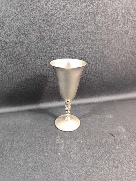 Posrebrzany Kielich Plater