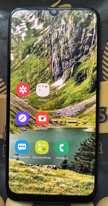 Телефон Samsung Galaxy A30