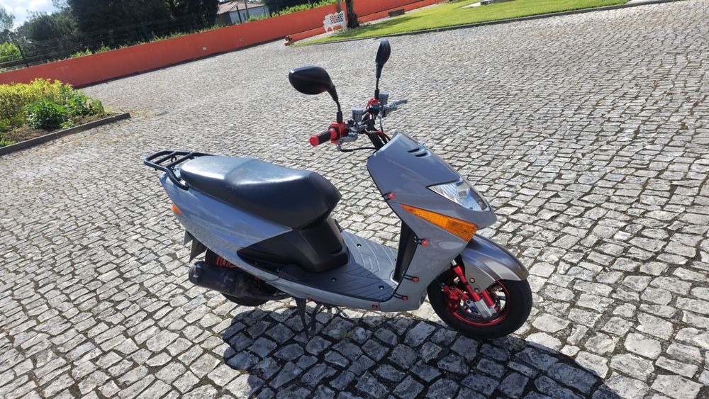 Honda Lead 100 4T SCV 2006