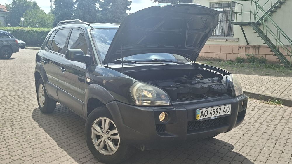 Продаю авто Hyndai TUCSON
