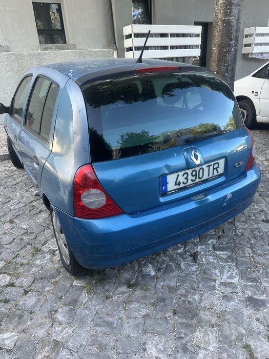 Renault clio usado em bom estado