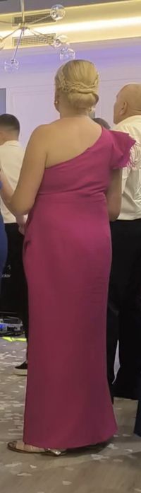 Elegancka Sukienka na jedno ramię, pióra,wesele