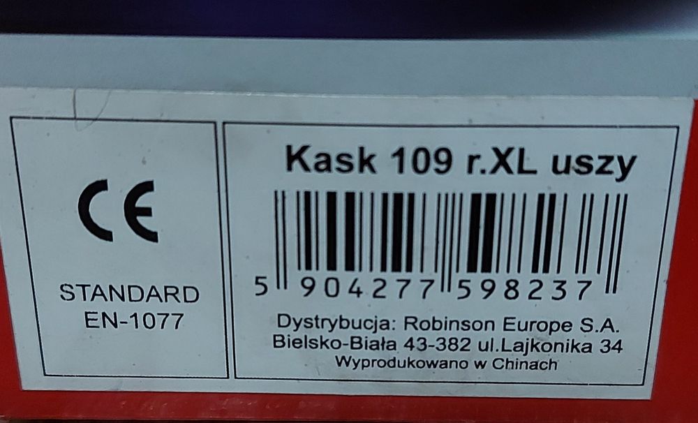 Kask zimowy na narty czerwony