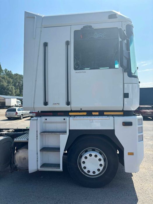 Renault Magnum тягач