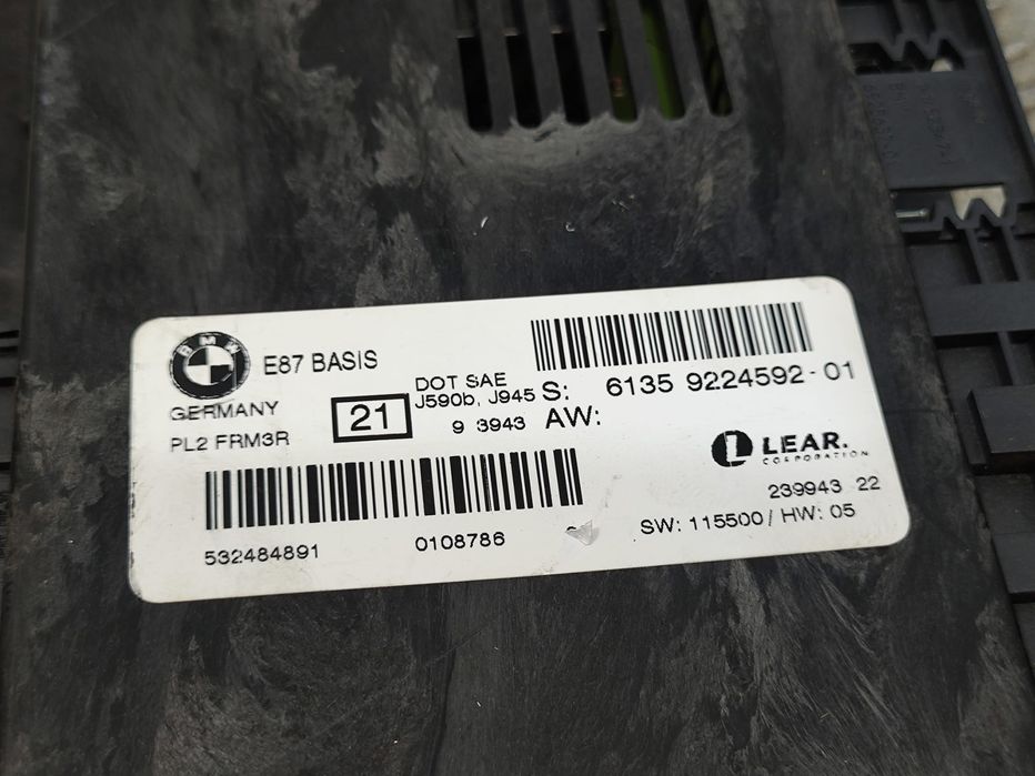 Módulo Luzes Footwell BMW Serie 1 E81 E82 E87 E88 SERIE 3 E90 E91 E92 E92 LCM