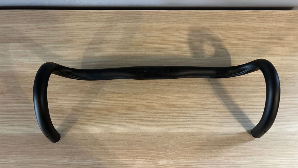 Kierownica szosowa/gravel karbonowa ZIPP SL70 ERGO 440mm Nowa