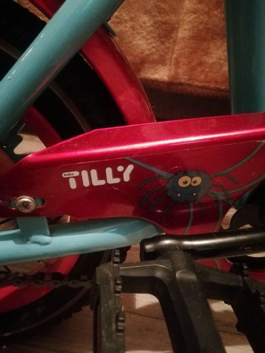 Велосипед с дополнительными колесиками