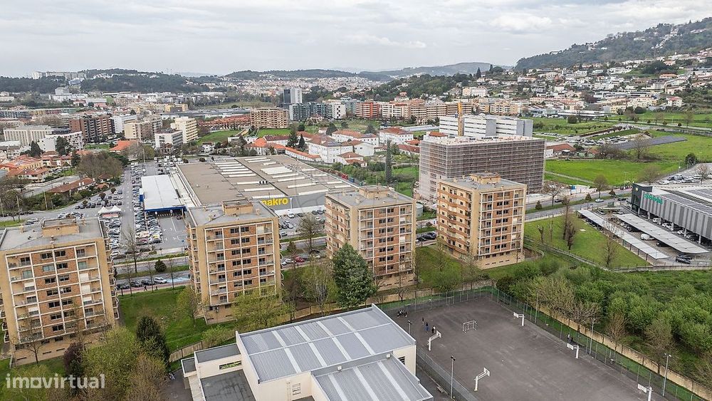 Apartamento T3 para arrendamento