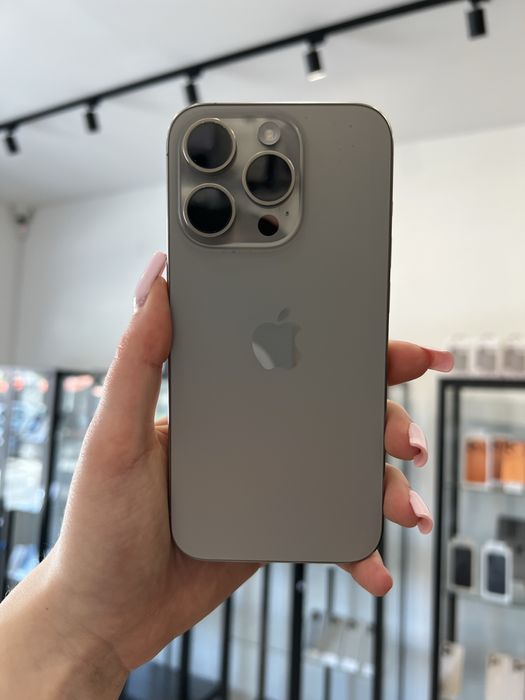 Telefon iPhone 15 PRO 128GB Szary Apple Gwarancja iTrade
