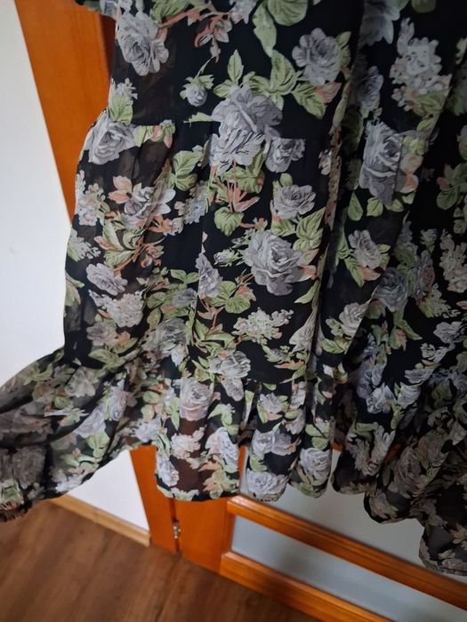 Sukienka 38 M jesien kwiaty falbanka mini