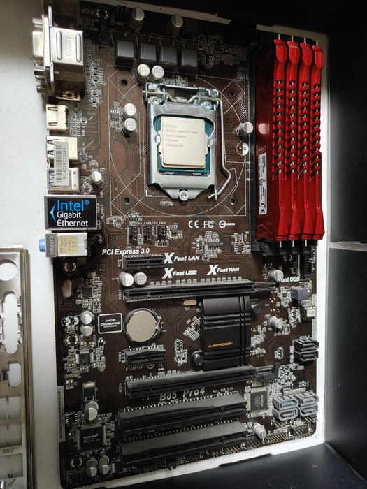 ASROCK B85 Pro4 + Intel Core i5-4460, chłodzenie i 16GB RAM