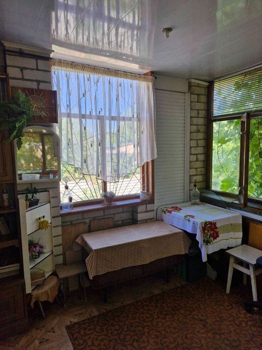 (3) Продам будинок в с. Пирогово вулиця Виноградна 9006
