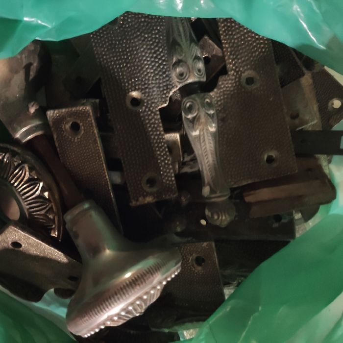 Ferragens para  portas