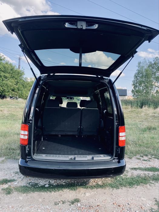Volkswagen Caddy Maxi 2011 • 2.0 TDI • АКПП • 199 295 км