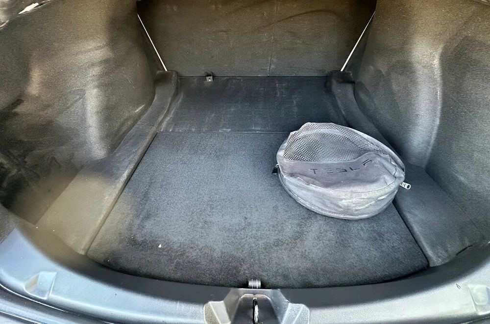 Tesla Model 3 Long Range      2019